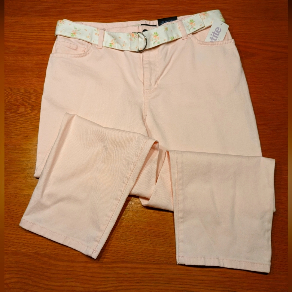 St. John's Bay Pink Capris with Floral Belt Petite 10P NWT